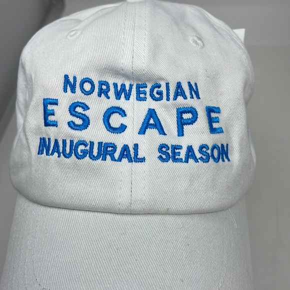 NWT Unisex Norwegian Escape Inaugural Season Cruise Ship Hat - Picture 6 of 7